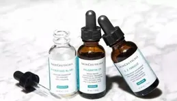 為什麽甘油直接塗皮膚上會發熱,是什麽機理?