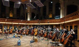 為什麽漢斯季默的寫作這麽差，還能變成電影配樂大師？