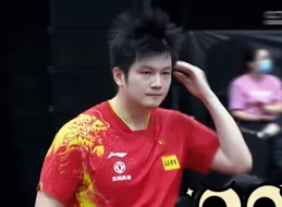 別滑走！小胖樊振東的這些搞怪圖，你一定沒看過