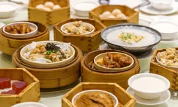 【味蕾的盛宴：探索香港地道美食之旅】