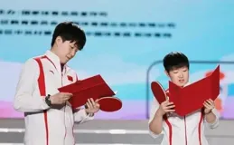 孫穎莎王楚欽雙雙擔任校長，劉國梁支持，父母欣慰，帶來驚喜?