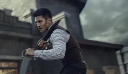 向佐新片【門前寶地】網路首播！猜到了是爛片，沒想到爛成這樣