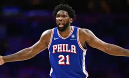 肯揚馬丁：喬治已經證明過自己無法帶隊奪冠，恩比德是最好的內線