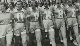 80年代的畸形奧運會：各國為提高比賽成績，讓女運動員在賽前懷孕