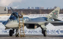 西方眼中的殲20，比蘇57難對付多了，中國有一項本領，遠勝俄羅斯