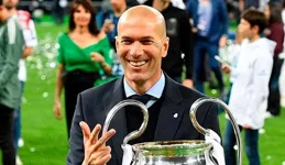 官宣！世界第二年薪主帥下課，1年狂賺4億，席丹有望交手國足