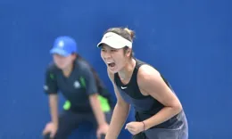 WTA中國香港站首輪：施晗2-0貝托娃晉級，下輪將面對9號種子佩拉