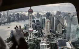 黃浦江兩岸美景盡收眼底，上海新增一條低空載客航線