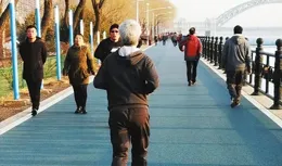 肺功能有沒有變差，看運動就知？肺功能弱的人，運動會有這 3 情況