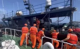 以進入「禁限水域」為由，台當局扣留一艘大陸漁船，已押解至澎湖