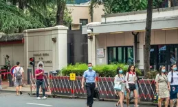 美駐以使館要求全體美雇員就地避難