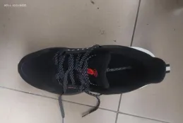 適合冬季的冷門跑鞋——雨屏7加絨版