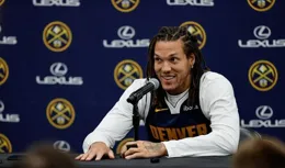 高登：新賽季換號背後：32號球衣承載的家族情深，淚目致敬！