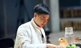 張頌文參加【燦爛的花園】引熱議，被吐槽「太裝」，網友：像黃磊