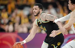 頂級NBA後衛加盟青島男籃，對陣廣東男籃單場貢獻30+7+2