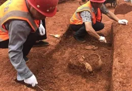 在湖南發現了一戶人家，僅一個客廳讓無數人模仿，真的太治愈了！