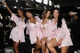 「維密秀」時隔5年回歸，190斤超模和半百天使登台，表演嘉賓首次全女性