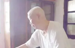 台灣老兵終身未婚，96歲打電話問湖南侄子：回大陸，你還能養我嗎