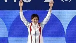 笑哭！全紅嬋在現場摸蘇炳添大腿，網友：只有全紅嬋的緋聞不好傳