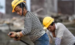 王興福將妻子鎖豬圈11年，曾想賣女兒換錢，卻被稱為模範男人？