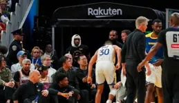 勇士不敵快艇，柯瑞腳踝遭遇嚴重傷病，NBA重星為柯瑞祈禱