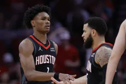 範弗裏特：阿門-湯普森更高更快更強壯了 他不再像一個新秀了