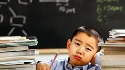 縮短中小學生在校時長，增延假期，勢在必行！