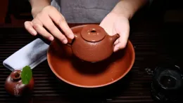 紫砂壺也需要睡覺？論紫砂壺的正確養護與存放方法