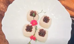 馬伊琍大女兒回老家看爺奶，與爸爸挽手臂合影，文章一臉得意比耶