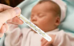 5歲孩子高燒不退，家長以為是感冒，兒科醫生：連我們都怕這種病