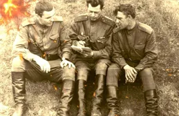 蘇聯士兵穿著德國軍靴，因為這些戰利品靴子確實要好得多