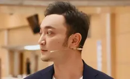 奈格買提：我30歲娶帕夏古麗，結婚9年沒有孩子，風光背後有淚水