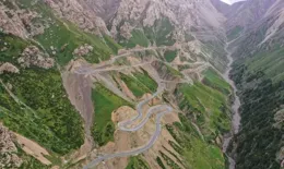 如果給你一個月的假期來一次公路旅行，你將如何規劃？