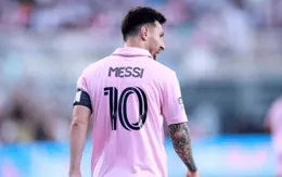 梅西重返老東家 球迷情懷未變 不在邁阿密退休