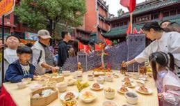 非遺絕活+美食天堂！火宮殿國慶廟會打造一站式湖湘文化體驗站