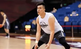 又一歸化球員浮現！再見了，李凱爾！人家才是男籃最需要的球員