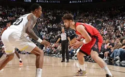 1.9億美金巨資，申京表現亮眼，烏度卡觀點正確，火箭適時止步