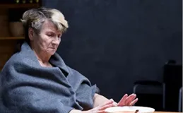 年齡越大越要吃肉？清華研究：多吃肉的老人或更長壽！吃什麽肉好