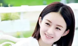 趙露思解鎖職場精英和都市白領穿搭，一款專業自信，一款優雅迷人