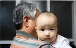 發現一件可怕的事情：普通家庭最大的誤區，就是「老人沒義務幫忙帶娃」