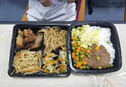 兩周歲小寶貝半個月午餐擺盤，葷素搭配，營養美味，每一口都幸福