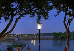 那些讓你不再迷茫的文案：奔跑吧，用絕望追不上的速度！