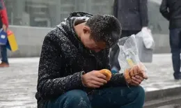 看到張一鳴成中國首富，才猛然醒悟悲催的八零後已人到中年