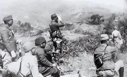 忻口會戰伊始：晉綏軍遇日軍一觸擊潰，軟骨頭軍長進退維谷！
