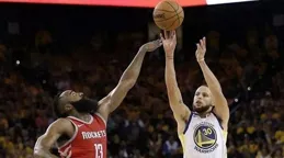 還差18分，柯瑞將達成24000分，為何他的總得分不如哈登威少？