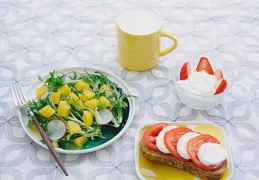 半個月好吃又省錢的早餐，在家裏的餐桌上就能擁有，每天新口味！