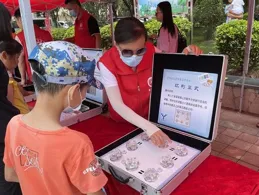 「今天找老板請兩天假」太經典了，搞笑的文案，看一遍笑一遍。