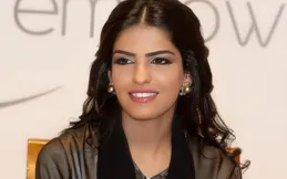 沙烏地「最美王妃」：踹掉王室改嫁億萬富豪，美到國家為她改變法律