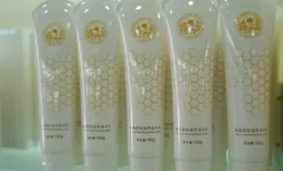 每日搞笑動圖：遇到過這樣的外賣嗎，還能吃嗎？