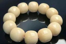 這兩年挺火的猛獁牙文玩到底多少錢一克？